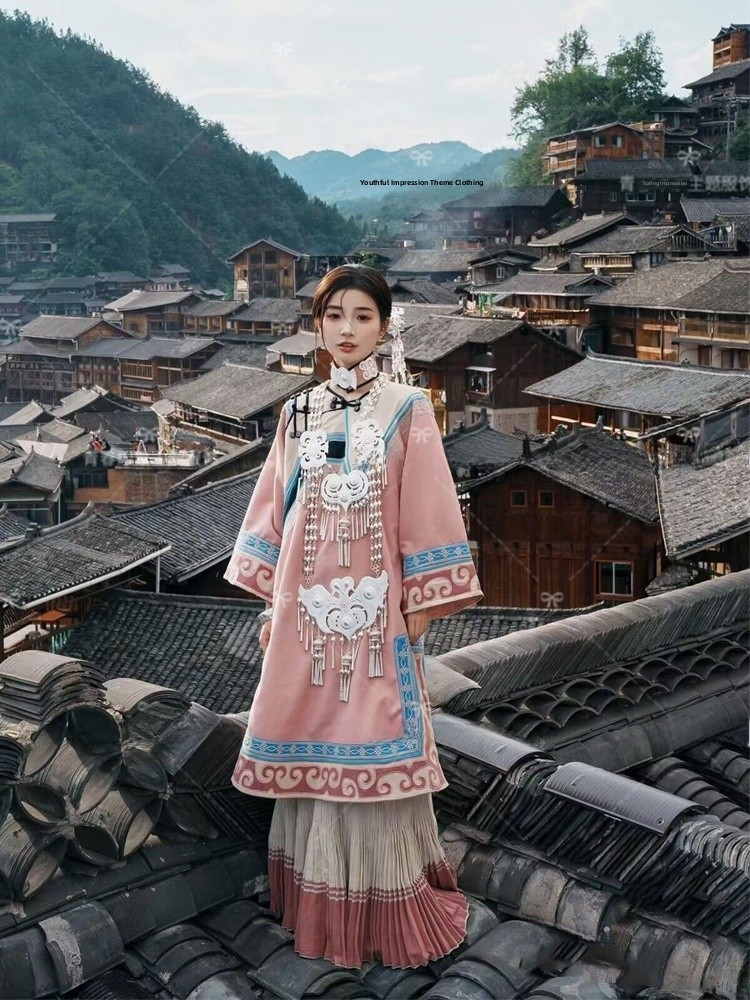 Ethnic Fashion Studio - Abbigliamento in Stile Etnico Rosa per