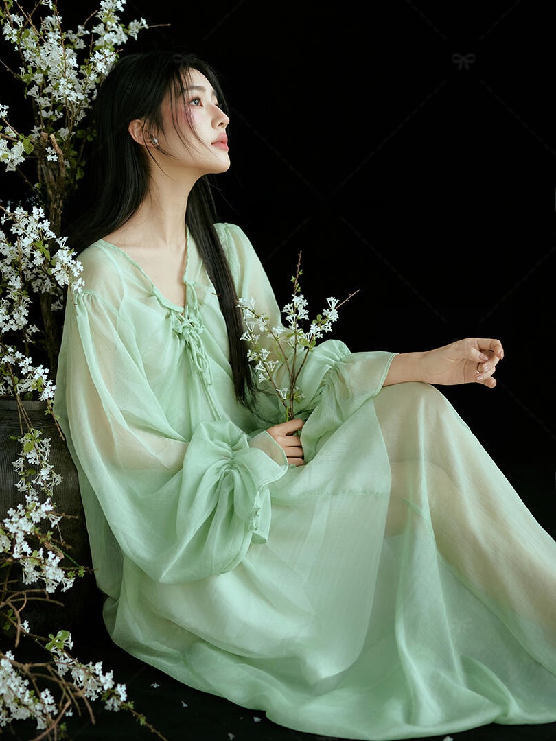 Abito Verde in Stile Cinese, T - Ethnic Fashion Studio recensione e prezzo