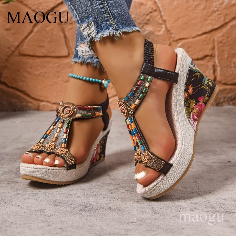 Sandali con Zeppa Floreali Boh - Ethnic Modern Fashion recensione e prezzo